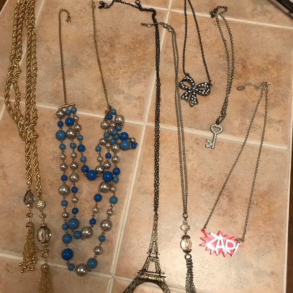 Jewelry bundle - Picture 3 of 4